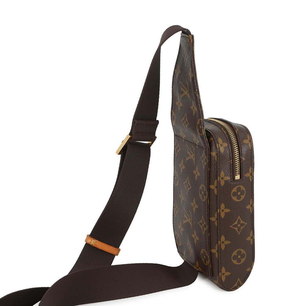 LOUIS VUITTON Brown Monogram Shoulder Bag - Picture 3 of 15